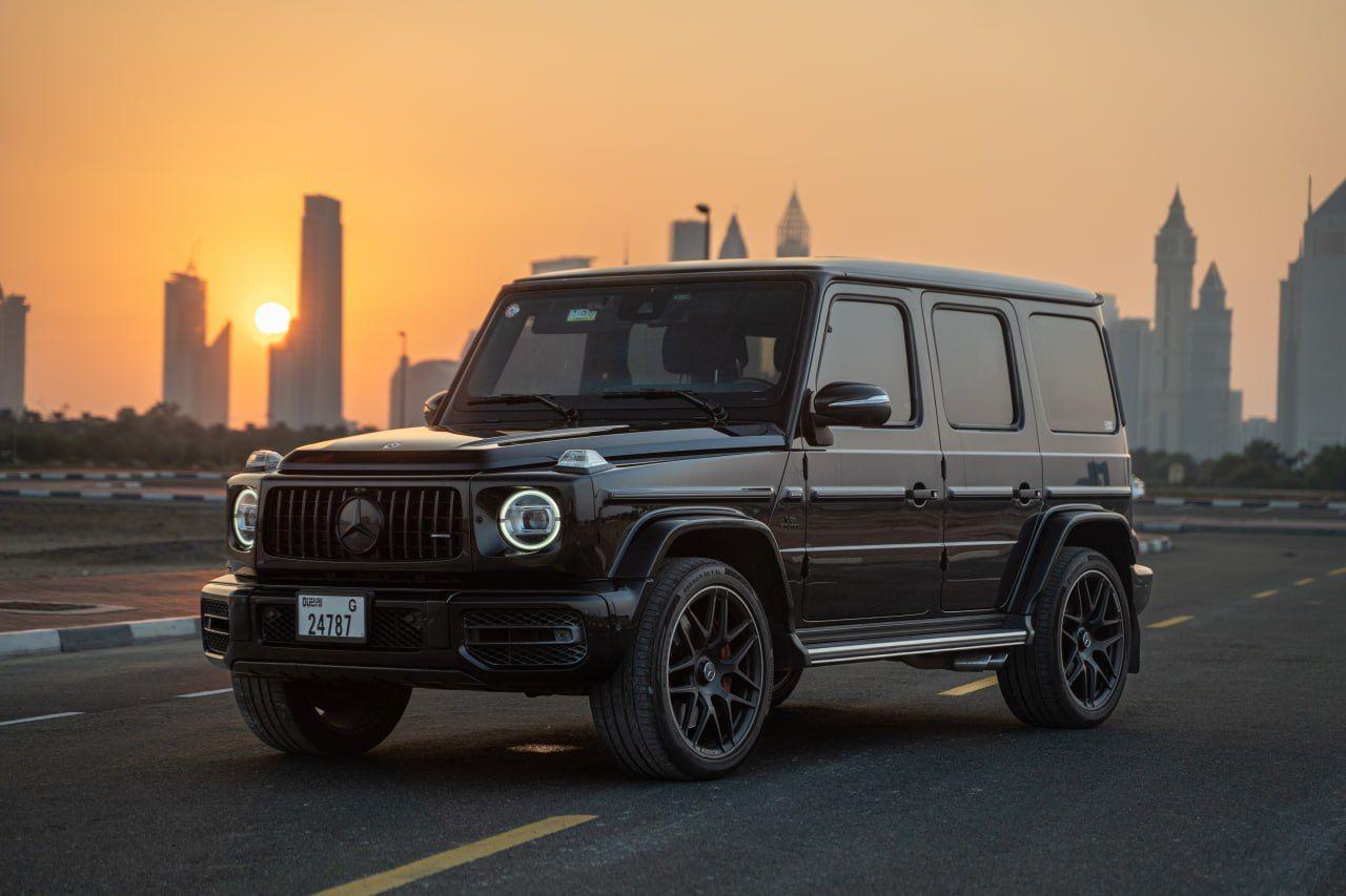 Аренда G63 AMG 2023 черного цвета в Дубае без водителя.